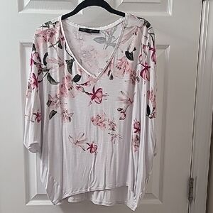 White House Black Market Pink Floral V-Neck Doleman Blouse